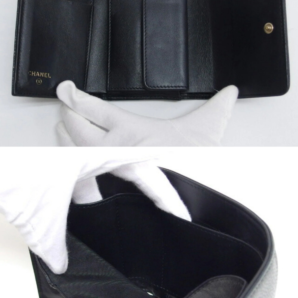 CHANEL Authentic Black Caviar Leather Wallet - Picture 4 of 11
